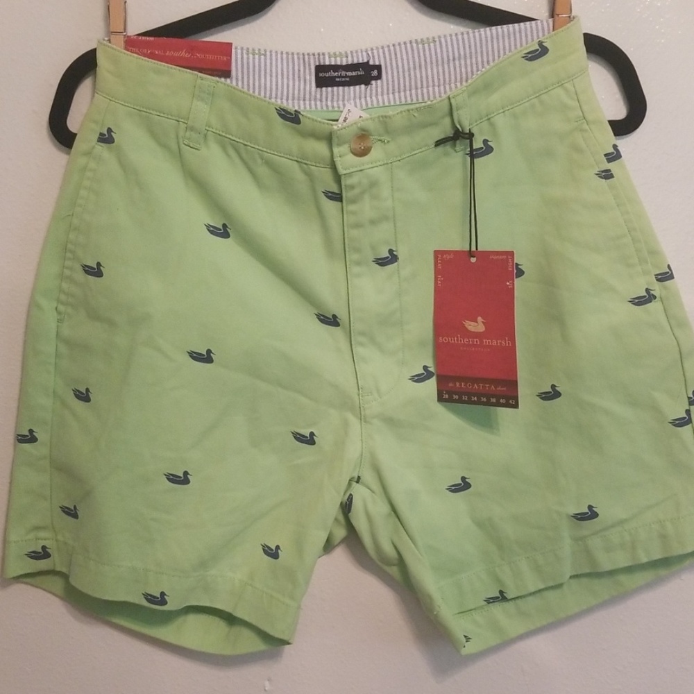 NWT Southern Marsh lime green with ducks short